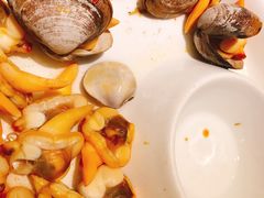 -小鱼儿海鲜港(新村十区店)