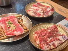 -韩烧牛中牛·甄选黑牛烤肉(黑金店)