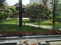 -亮马河饭店翠雅咖啡厅