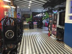 -极客游泳健身(王府井店)