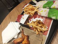 -肯德基(万科广东路店)