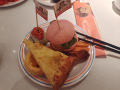 -牛排叔叔自助餐厅(太原龙湖万达店)