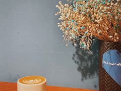 澳白-Be Lived Cafe比例咖啡(摩天轮店)