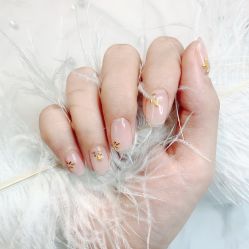 -YCai简薇美甲美睫美妆