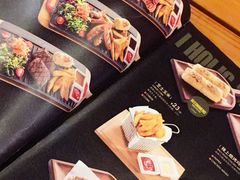 -I HOLIC艾豪丽披萨(KKone店)