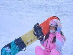 -亚布力新体委滑雪场