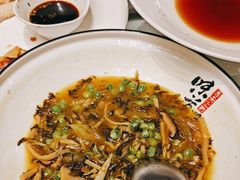 -沪华海鲜大酒楼(南汇店)