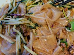 -关东小磨东北菜(上海长风大悦城店)