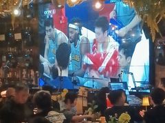 -胡桃里乐队酒馆