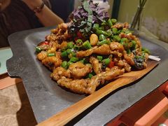 -炭舍干锅·烤鱼(扬名广场店)