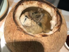 原只椰子炖乌鸡-珍味汤馆·潮汕家乡菜(保利文化广场店)