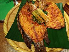 傣味香茅草烤罗非鱼-云海肴·汽锅鸡·云南菜(天山百盛优客店)