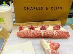 -奈雪的茶(亨特国际广场店)