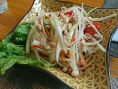 青木瓜沙拉-山色西餐·柴火烤披萨