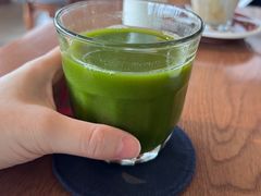 -ROAST coffee & eatery