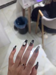 -艾珂·美甲美睫