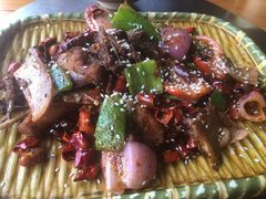 -郑件洋芋饭庄