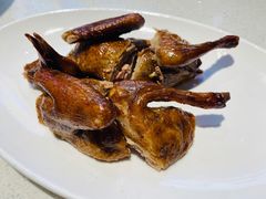 招牌乳鸽-港久茶餐厅(鹭洲里店)
