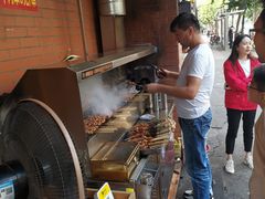 -维吾尔餐厅(宜山路店)