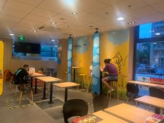 -麦当劳(燕顺路店)