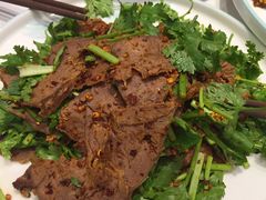 -犇逸·乐山跷脚牛肉·四川现炒(览海店)