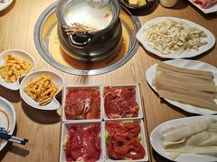 -尚品小土屋涮毛肚(李沧万达店)