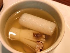 香格里拉松茸竹荪汤-无味舒食(思南公馆店)