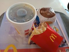 -麦当劳(宾水西道店)