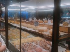 -奈雪的茶(湖滨银泰in77C区PRO店)