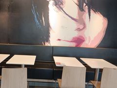 -麦当劳(乳山路店)