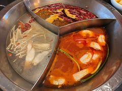 -大龙辣火锅·龙虾·烧烤(湖滨新天地店)