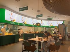 -费大厨辣椒炒肉(黄兴中心广场店)