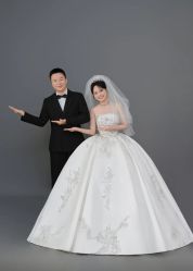 -雅云婚纱摄影工作室旗舰店