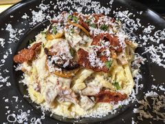 -HELLO 27 意面·沙拉·帕尼尼