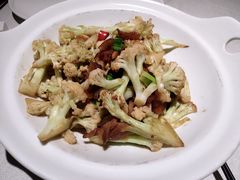 -千百味红餐厅·江西菜(绿地双子塔店)