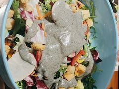 -米德维奇俄式西餐厅(西六道街店)