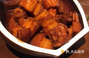 Grandmother's Braised Pork Belly