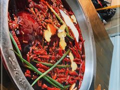 -黄潇洒老火锅(九眼桥宏济巷店)