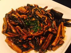 毛蟹年糕-老正兴菜馆(福州路店)