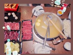 -幸运牛汕头小黄牛牛肉火锅(梅林店)