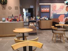 用餐区-星巴克臻选(深圳万象天地旗舰店)