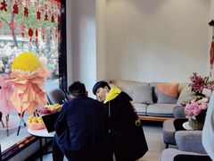 -小邓专业采耳馆(延安西路店)