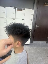 -藤野造型烫发染发