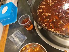 -鸿顺老铁锅美蛙鱼府(解放碑店)