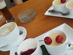 -LENBACH兰巴赫西餐啤酒坊(大连星海广场店)