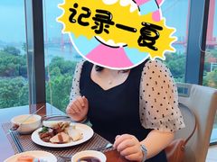 -武汉世茂希尔顿酒店·汇·全日餐厅