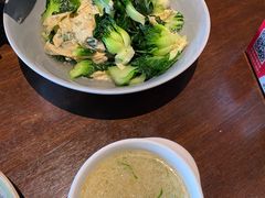 鸡毛菜炒豆皮-扬州狮子楼·非遗淮扬菜(总店)