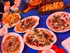 -老东镇啤酒屋海鲜加工·蒸汽海鲜·海鲜烧烤(台东店)