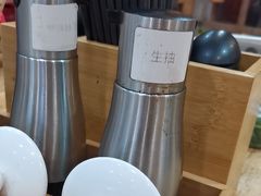 -二哥米线 丽江店
