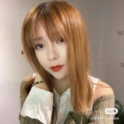 -时尚殿堂明星门店